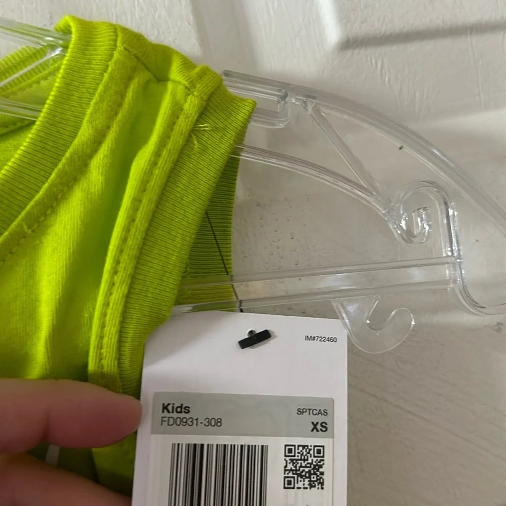 Nike Sportswear Tank Top: GREEN: NEW WITH TAGS: SIZE XS